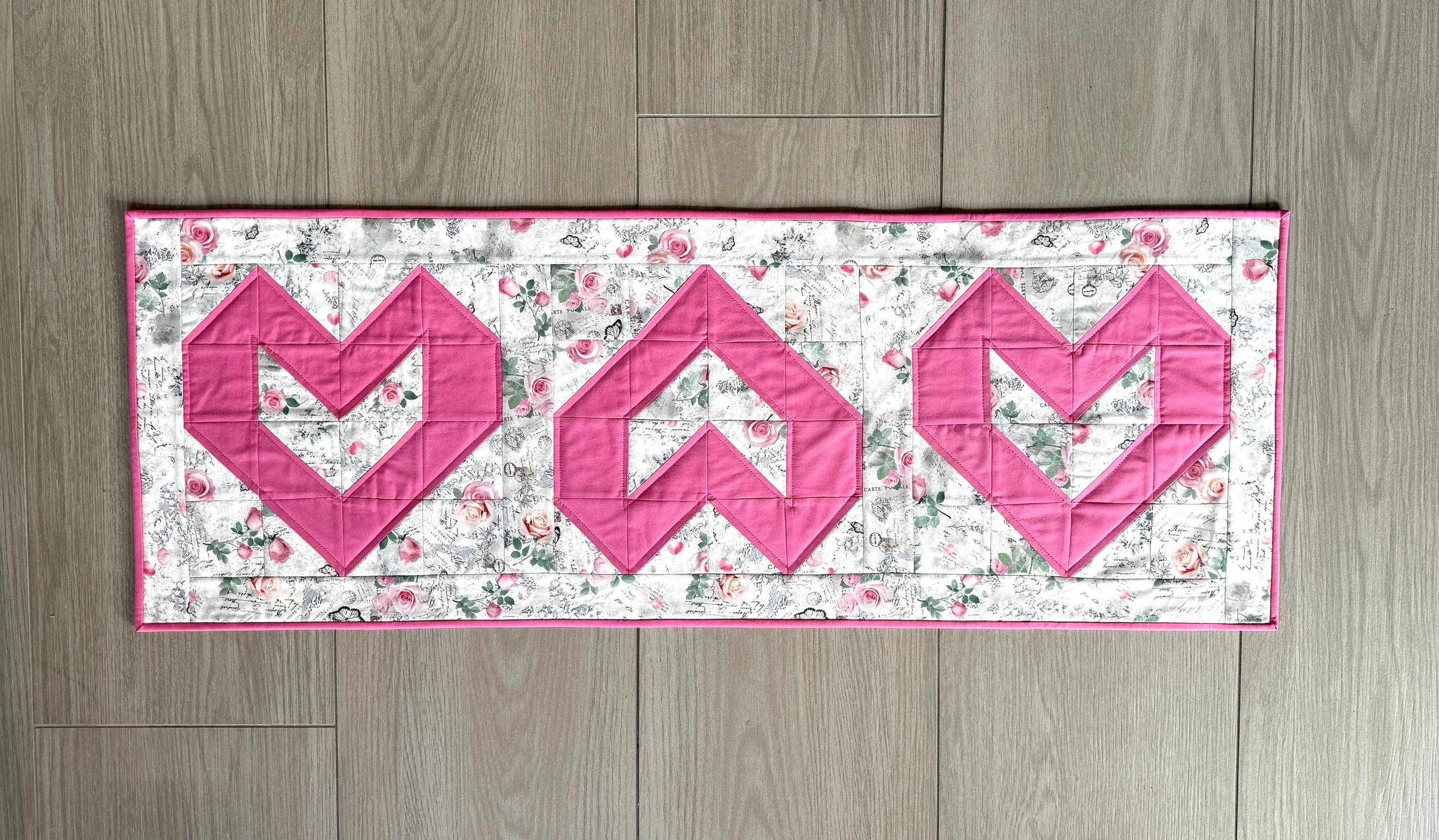 Rosenherz Tischläufer - Quilt Kit